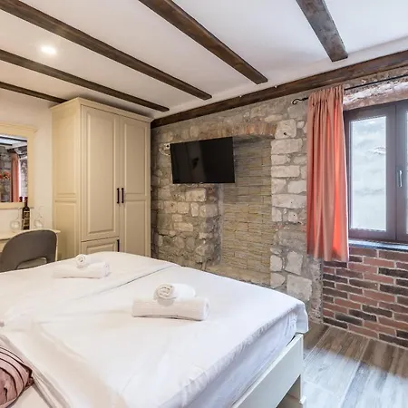 Bed & Breakfast Old Town Matusko *