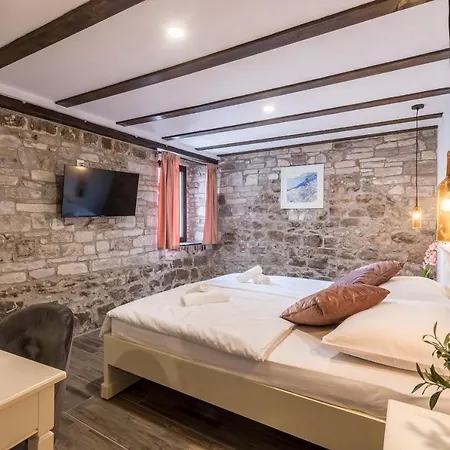 Old Town Matusko Bed & Breakfast