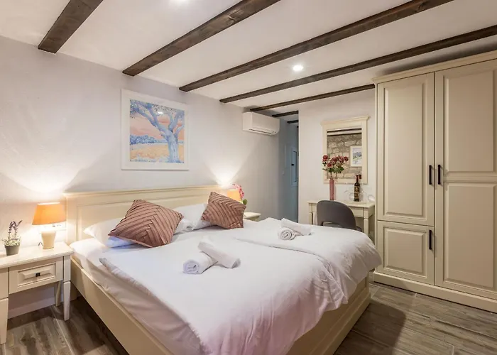 Old Town Matusko Σπλιτ