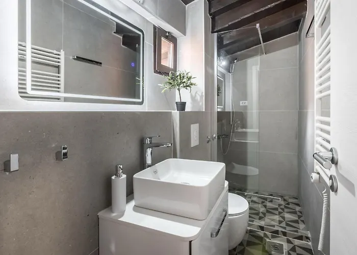 Old Town Matusko Bed and Breakfast 3*