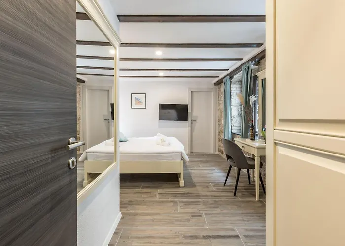 Old Town Matusko Bed and Breakfast