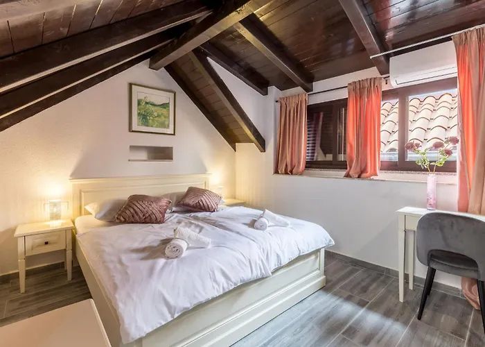 Old Town Matusko Bed and Breakfast