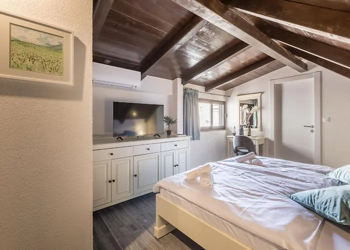 Old Town Matusko Σπλιτ