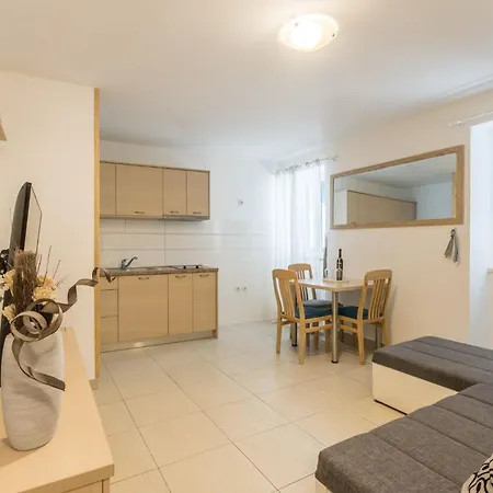 krevet i doručak Old Town Matusko Split